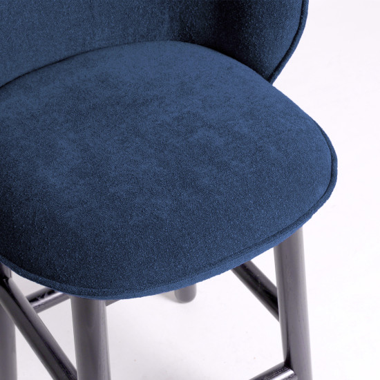 Стул полубарный Stitch черный / Magenta 06 6