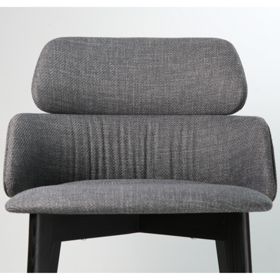 Стул Swan черный / Martin 16 8