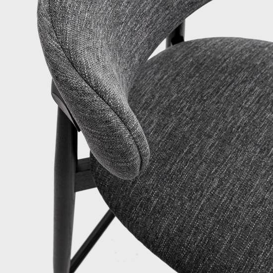 Стул полубарный Panda New черный / Superior 19 9