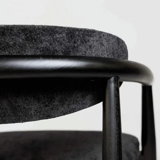 Стілець Mamont soft чорний / Magenta 15 12