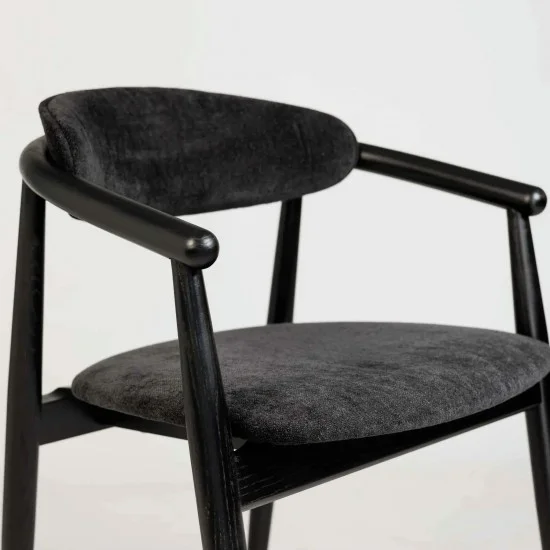 Стілець Mamont soft чорний / Magenta 15 11