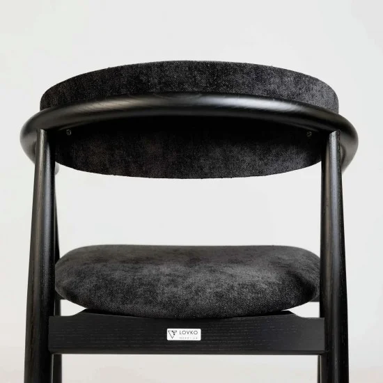 Стілець Mamont soft чорний / Magenta 15 13