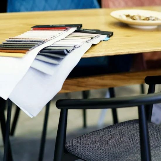 Стол Stealth (Стелс) 160 х 90 чёрные ноги / чёрный дуб 11