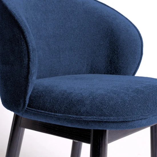 Стілець Stitch чорний / Magenta 06 7