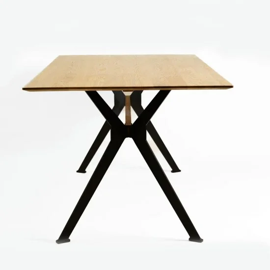 Стол Stealth (Стелс) 160 х 90 чёрные ноги / натуральный дуб 28