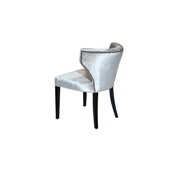 Стілець Тріумф бежевий Дерево сидіння Тканина 535x440x790 чорна нога 10