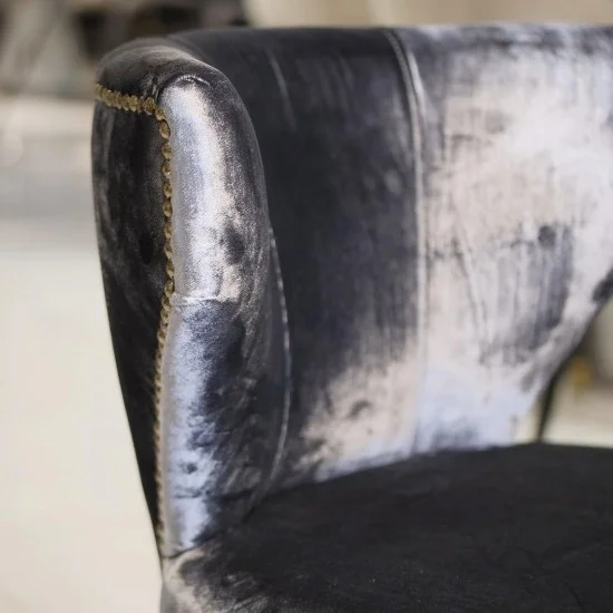 Стул Триумф серый массив дерева сиденье ткань 535x440x790 нога черная 6