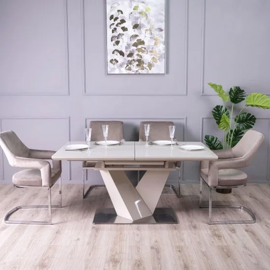 Стілець Берналь метал сидіння тканина 620x560x940 бежевий 9