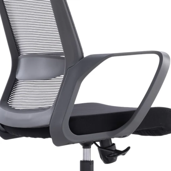 Кресло компьютерное поворотное IRON черный/черный/черный каркас 6