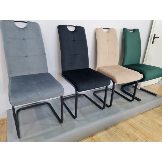 Стул кухонный AXO VELVET черный каркас/беж BL.28 AXOVCBE 5